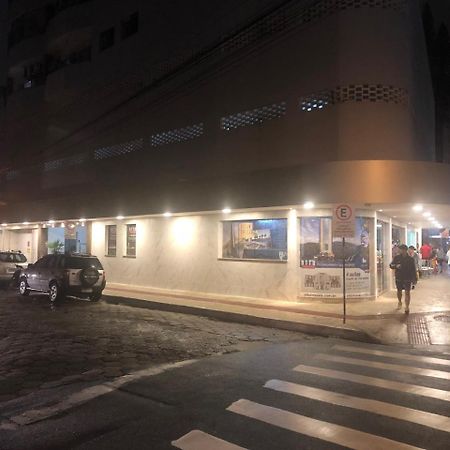 Apto Av. Brasil - Centro Balneario Camboriu Exterior photo